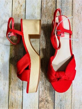 Copper Key Red Knotted Platform Sandals